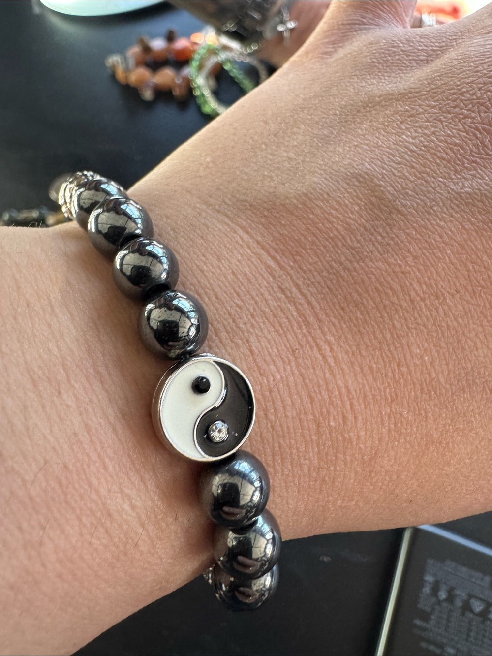 Hematite Bead Yin Yang Bracelet - Black & White